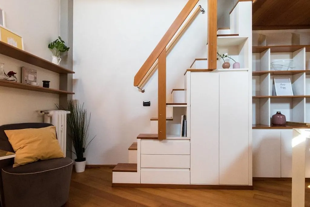 아파트 Altido Warm Apt For 4 In Porta Venezia Central 밀라노